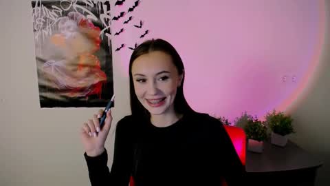 nikonara_ online show from 5, 2, 2025