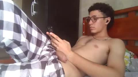 Snapshot of nikotwinktop chatting on 15, 6, 2026 Niko online show from 15, 6, 2026