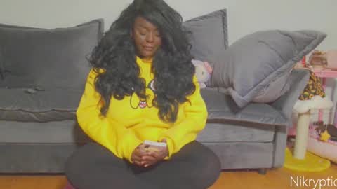 Nikole online show from 18, 12, 2025