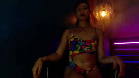 Niky online show from 5, 4, 2026