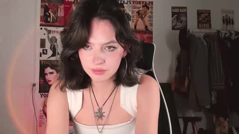 Veronica online show from 5, 10, 2025