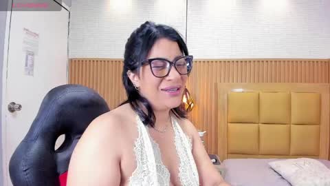   online show from 28, 5, 2026