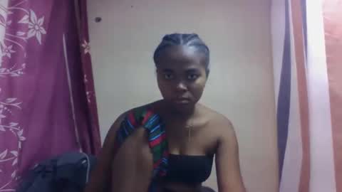 nilah online show from 25, 9, 2025