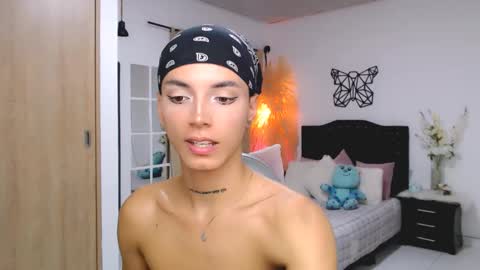 Snapshot of nilam217 chatting on 22, 2, 2025 Nilam online show from 22, 2, 2025