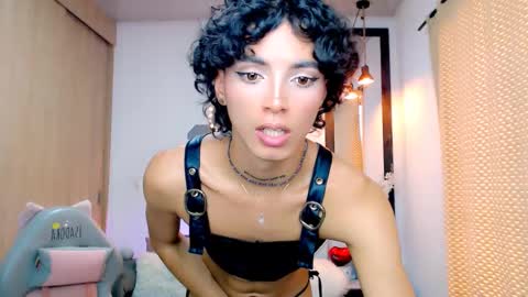 Snapshot of nilam217 chatting on 8, 3, 2025 Nilam online show from 8, 3, 2025