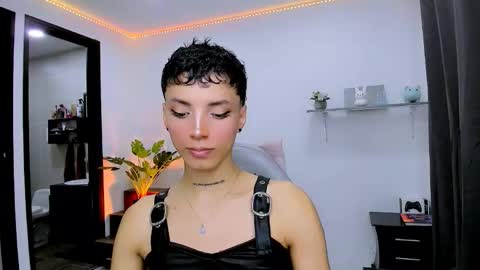 Snapshot of nilam217 chatting on 16, 9, 2025 Nilam online show from 16, 9, 2025