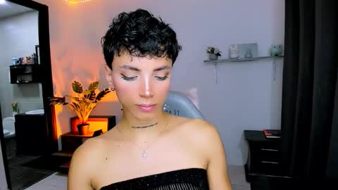 Snapshot of nilam217 chatting on 24, 10, 2025 Nilam online show from 24, 10, 2025