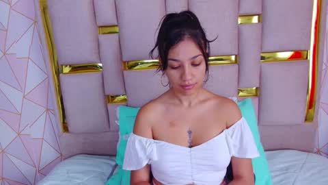 Nina Carther online show from 13, 3, 2026