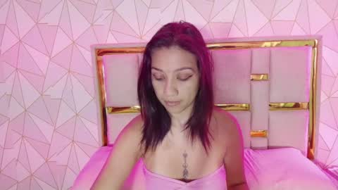 Nina Carther online show from 19, 4, 2026