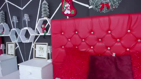 Nina online show from 30, 12, 2024