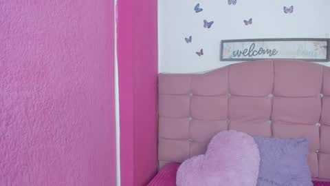 Nina online show from 10, 1, 2025