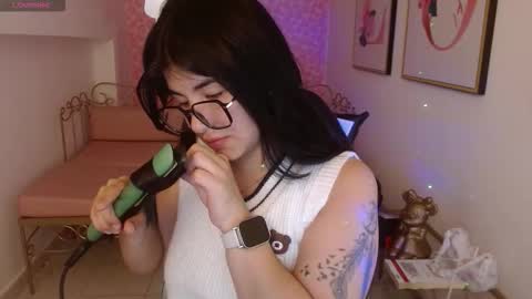 Nina online show from 28, 3, 2026