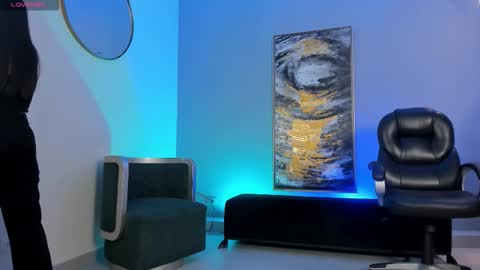 Nina online show from 26, 10, 2025