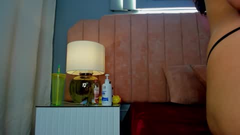 Nina  online show from 22, 3, 2026