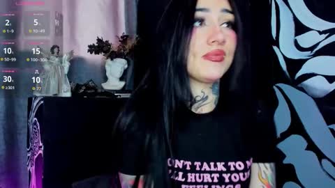 Snapshot of ninadanger chatting on 22, 12, 2025 Heyyy guys Im Ninas crazy online show from 22, 12, 2025