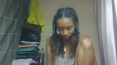 Snapshot of ninaeaa chatting on 19, 4, 2026 ninaeaa online show from 19, 4, 2026