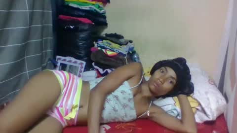 Snapshot of ninaeaa chatting on 21, 5, 2026 ninaeaa online show from 21, 5, 2026