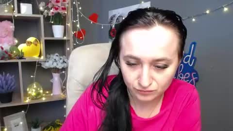 Snapshot of ninaflawlees chatting on 7, 7, 2026 ninaflawlees online show from 7, 7, 2026