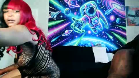 Snapshot of ninakhalifa chatting on 9, 9, 2025 ninakhalifa online show from 9, 9, 2025