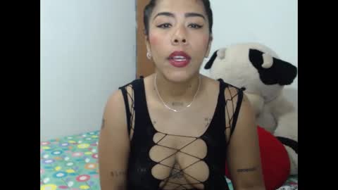 Snapshot of ninapalmer chatting on 5, 1, 2025 Ninapalmer online show from 5, 1, 2025