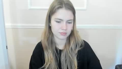 ninarihh online show from 27, 11, 2025