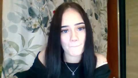 Nina online show from 15, 12, 2025