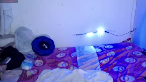 Snapshot of ninatinydoll1 chatting on 17, 4, 2026 ninatinydoll1 online show from 17, 4, 2026