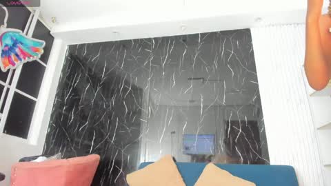 nini_beyker online show from 31, 3, 2026