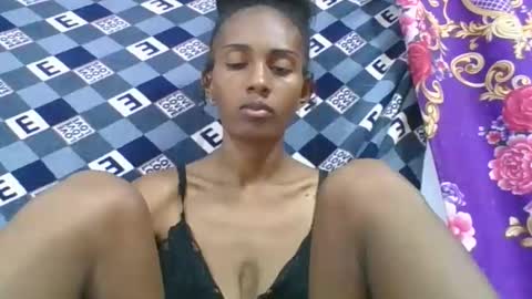 Snapshot of ninie246746 chatting on 28, 2, 2026 ninie246746 online show from 28, 2, 2026