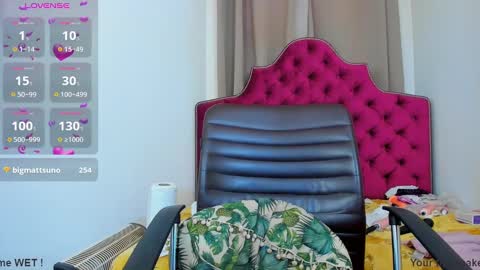 Snapshot of ninna_dee chatting on 20, 12, 2024 nina dee online show from 20, 12, 2024