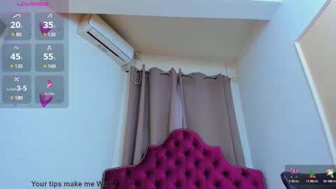 Snapshot of ninna_dee chatting on 30, 12, 2024 nina dee online show from 30, 12, 2024