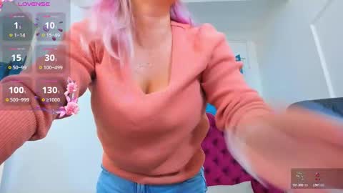 Snapshot of ninna_dee chatting on 20, 10, 2025 nina dee online show from 20, 10, 2025