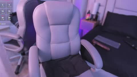 Snapshot of ninna_vinns chatting on 30, 4, 2026 Ninna online show from 30, 4, 2026