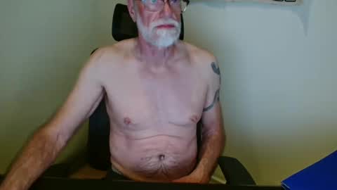 Nipplessilverdad online show from 9, 3, 2025