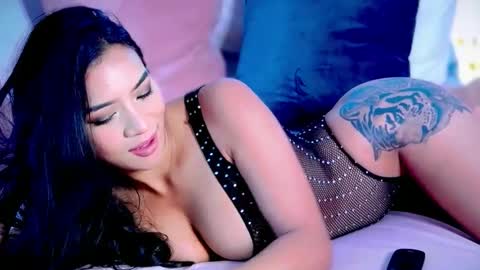 Nkkifoxxx online show from 17, 9, 2025