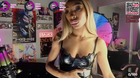 Snapshot of niviawolfe chatting on 9, 12, 2024 NIVIA WOLFE online show from 9, 12, 2024