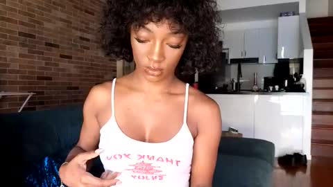 Snapshot of niviawolfe chatting on 3, 5, 2026 NIVIA WOLFE online show from 3, 5, 2026