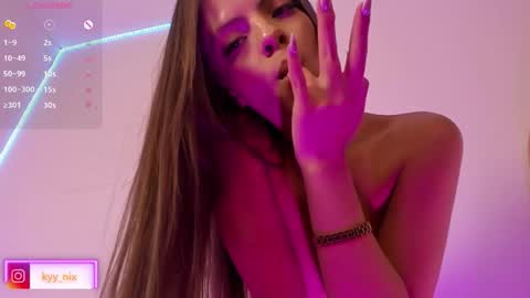 Nicki  online show from 25, 9, 2025