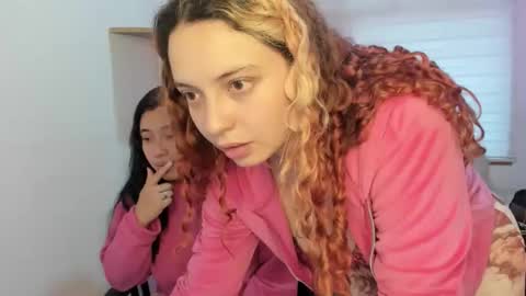 nixy_fresa online show from 10, 10, 2025