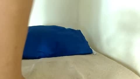 Snapshot of nixylux32 chatting on 26, 4, 2026 NIXYLUX online show from 26, 4, 2026