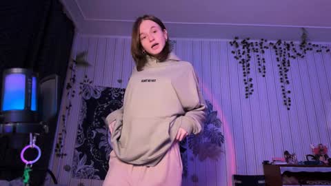 Tears Lora online show from 15, 12, 2024