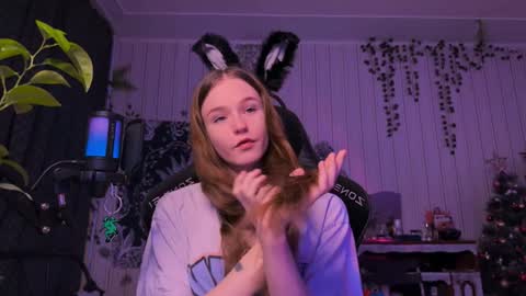 Tears Lora online show from 19, 1, 2025