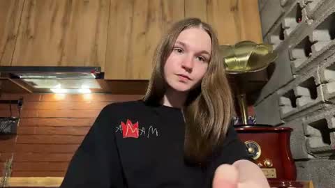 Snapshot of nloraaa chatting on 11, 6, 2026 Tears Lora online show from 11, 6, 2026