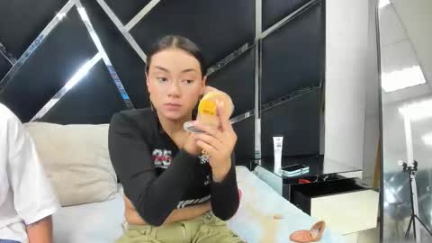 NoaandArez online show from 14, 2, 2026