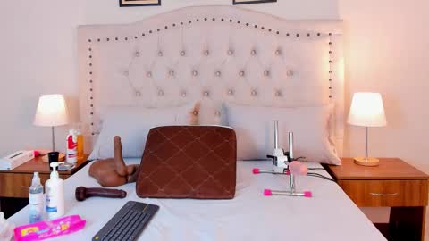 NATHALIA MORENO online show from 9, 1, 2026