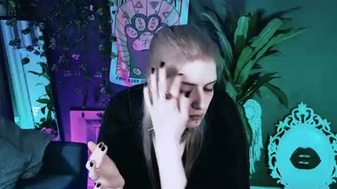 REAL name LiaDM are always open online show from 9, 7, 2026