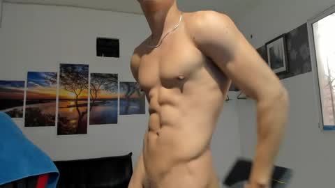 Snapshot of noah_flynn1 chatting on 8, 5, 2026 noah_flynn1 online show from 8, 5, 2026