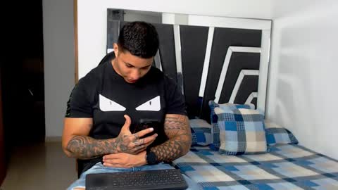 Noah Harris01 online show from 11, 3, 2025