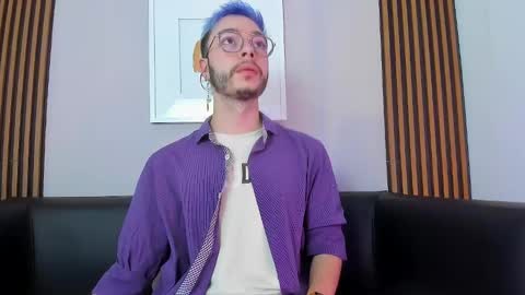    online show from 25, 1, 2025