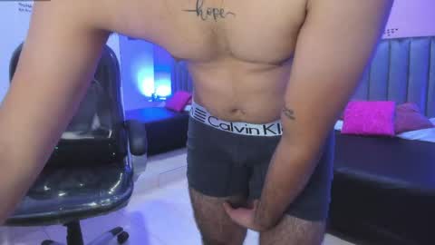 Snapshot of noah_sin_ chatting on 15, 5, 2026 noah sin online show from 15, 5, 2026